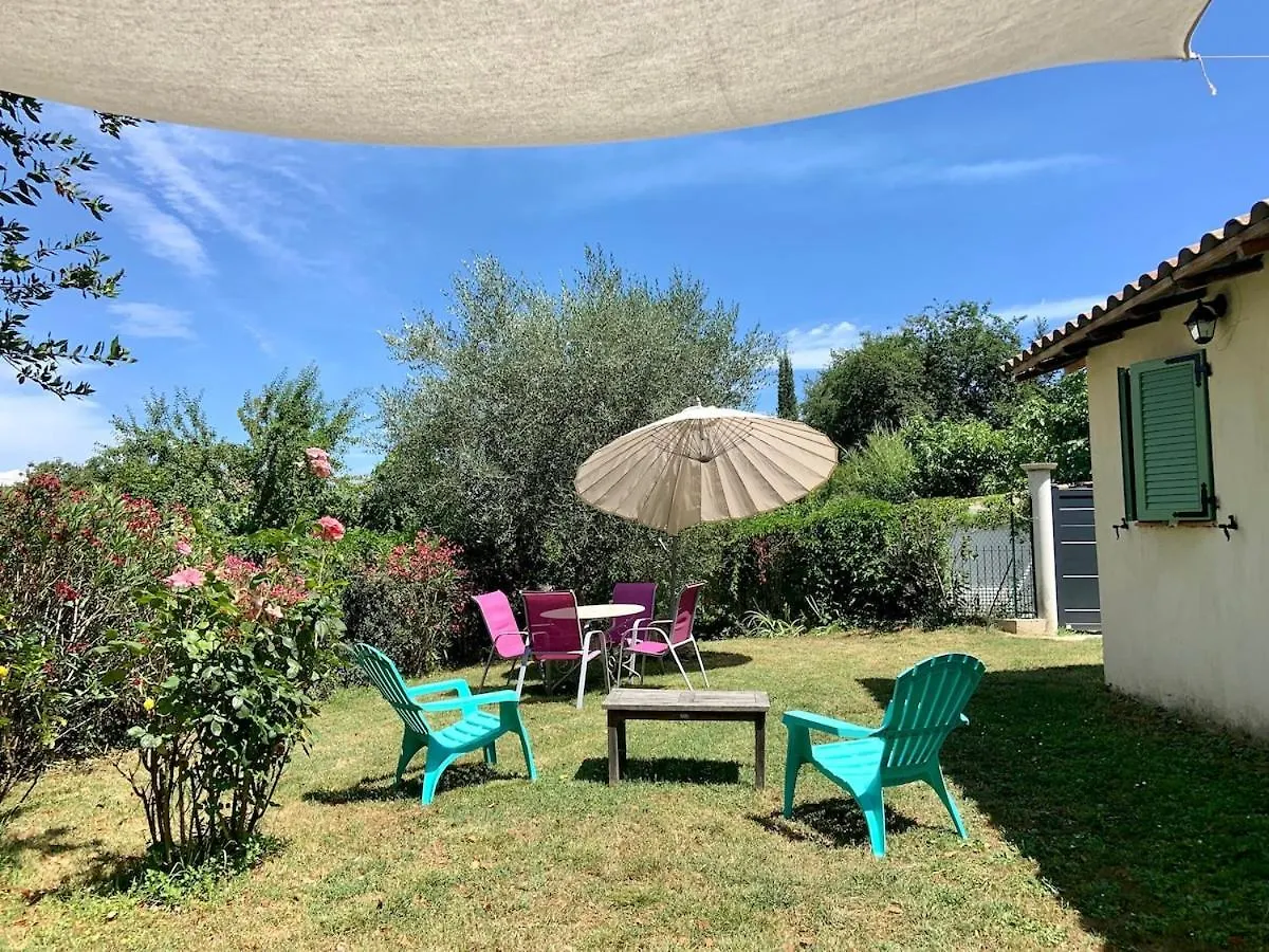Maisonnette Au Calme Avec Jardin Saint-Jeannet  Holiday home Saint-Jeannet (Alpes-Maritimes)
